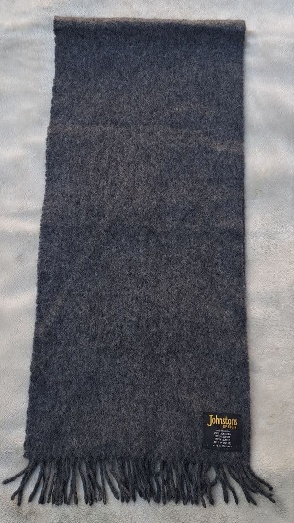 スコットランド製Johnstons of Elgin カシミヤ100%マフラー