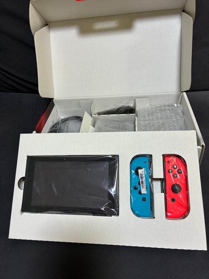 Nintendo Switch Joy-Con (L) ネオンブルー / (R…
