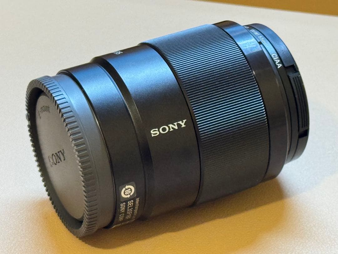 ア*ル様 【美品】SONY FE 35mm F1.8