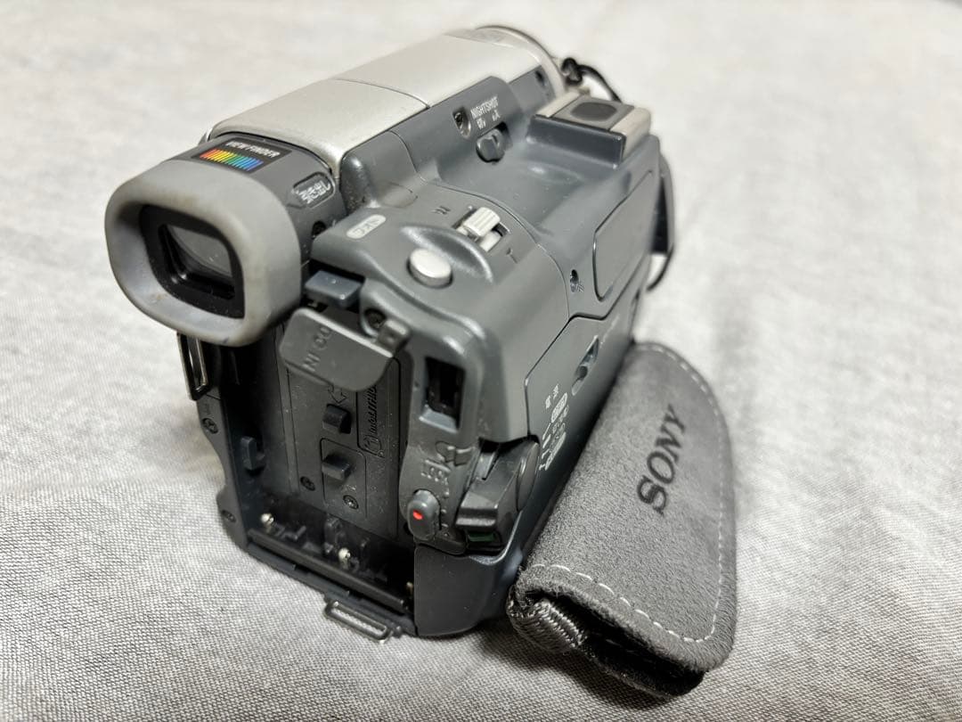 SONY DCR-TRV33K デジタルハンディカム（美品、動作確認済み）