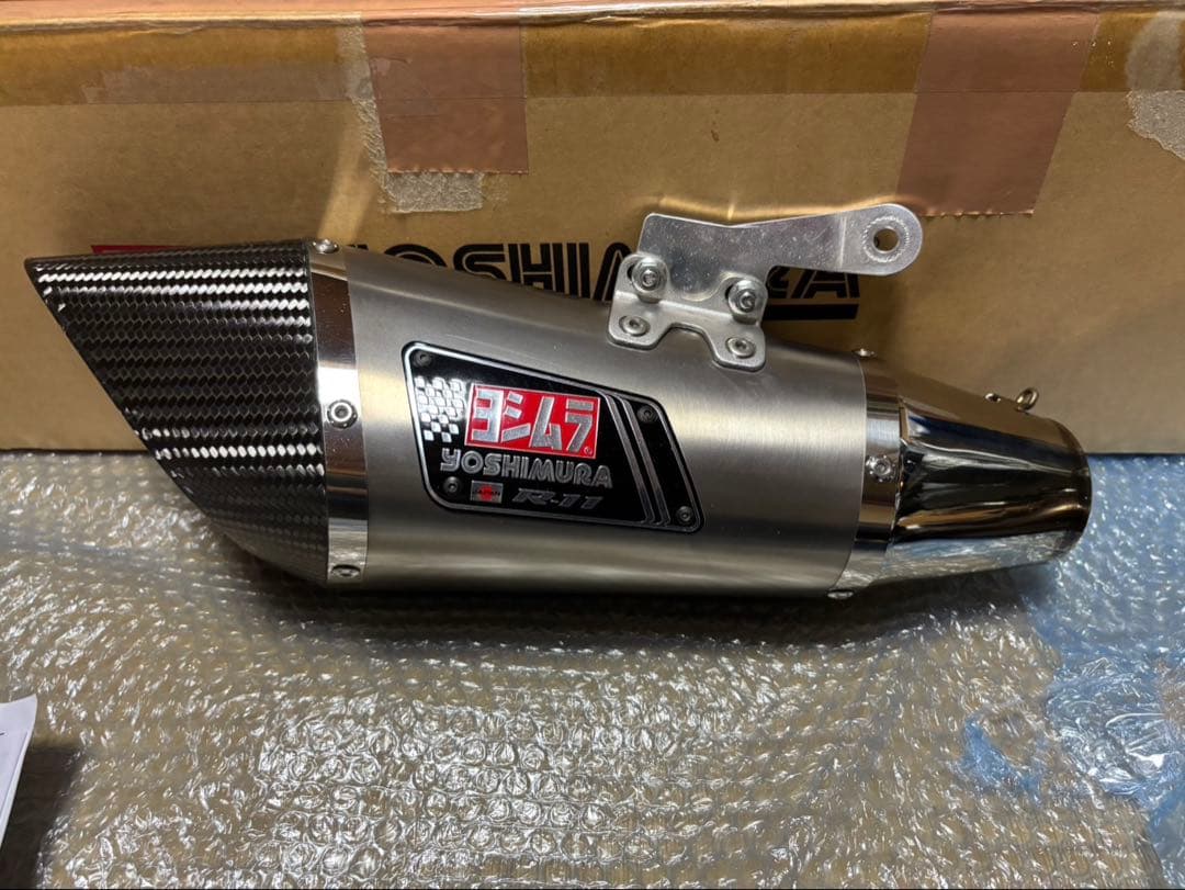 ヨシムラ CBR1000RR SC59 08‐11 前期 R11 スリップオン