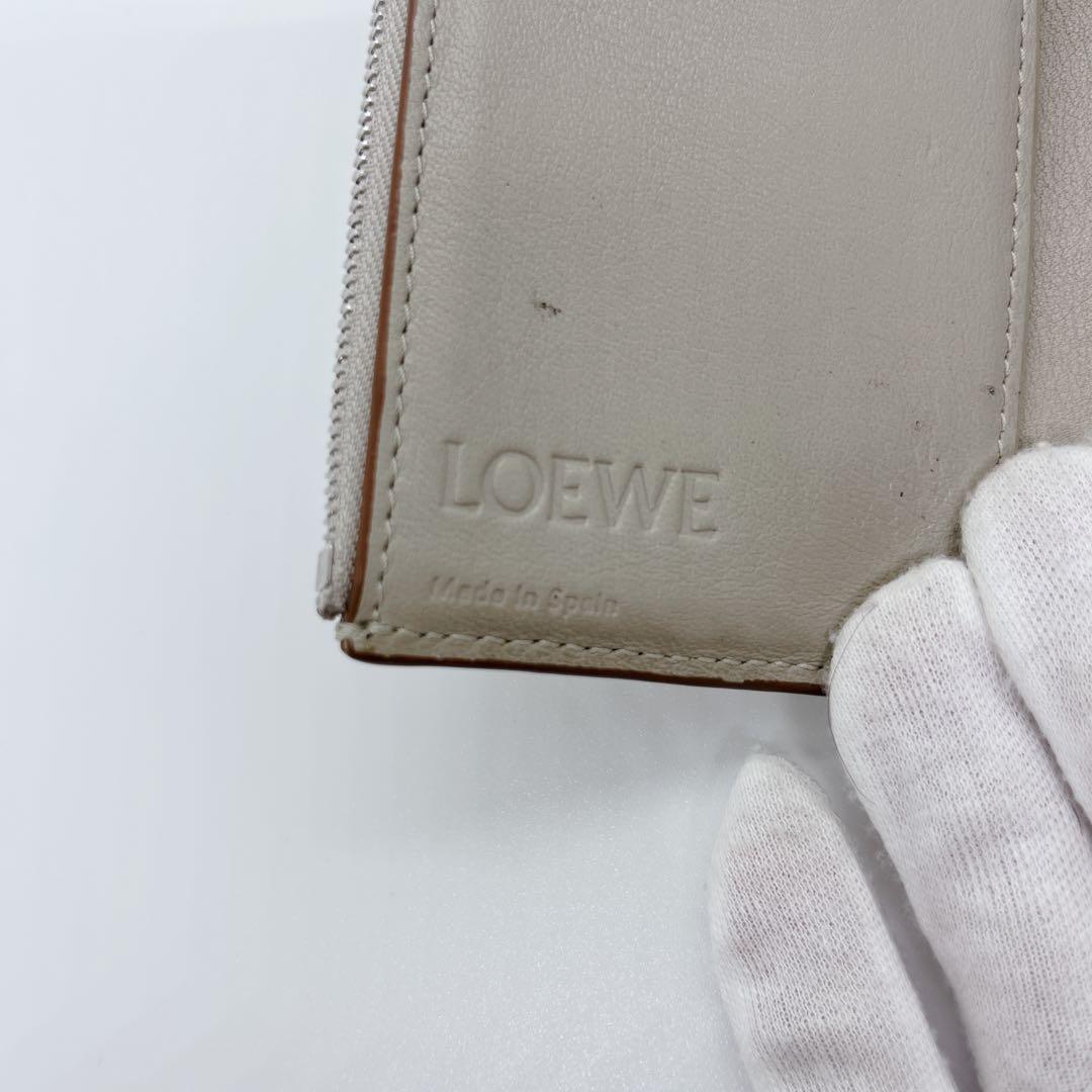 【美品】LOEWE ベージュ 3つ折り財布 アナグラム フリップウォレット 箱付