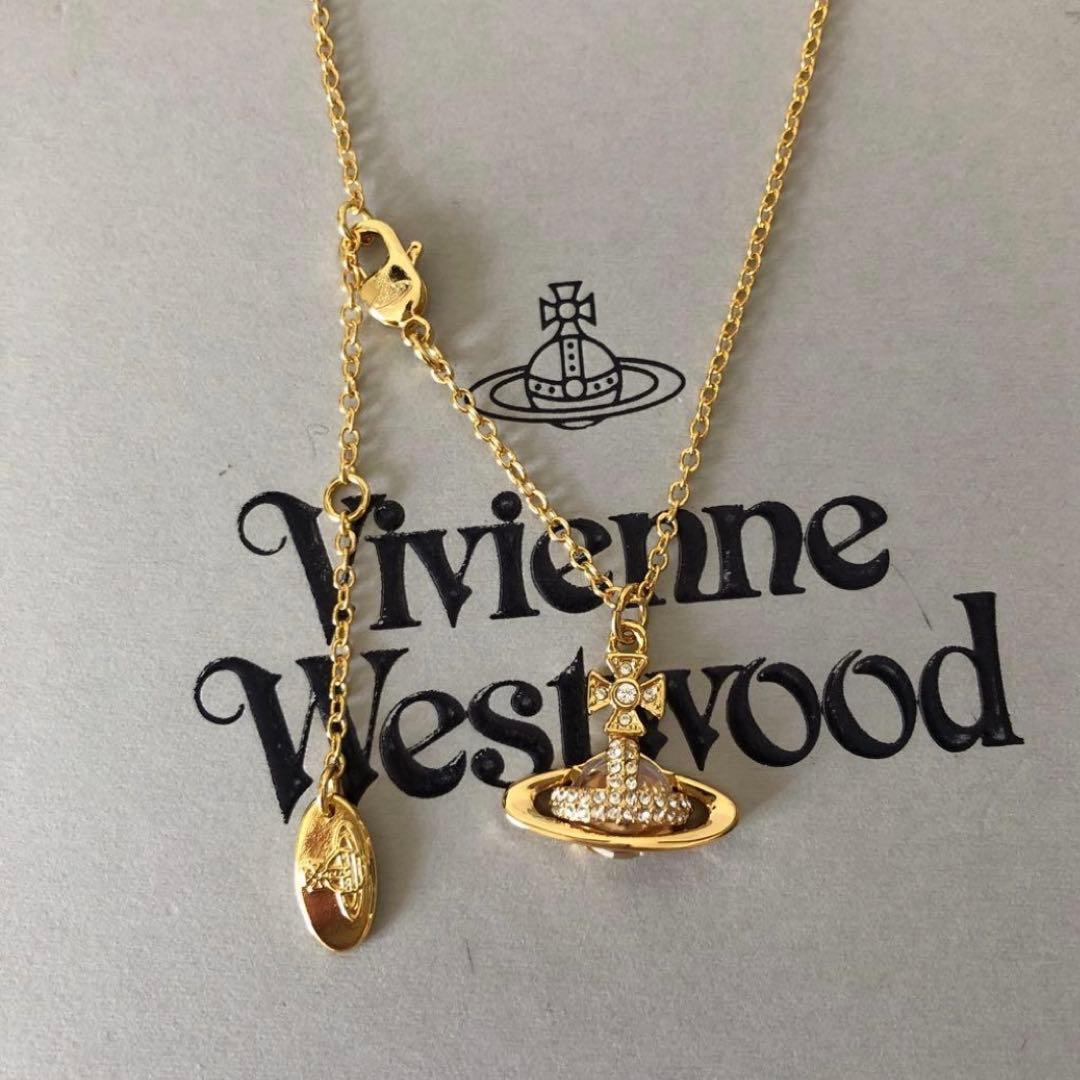 vienne Westwood ソラダ　オーブネックレス
