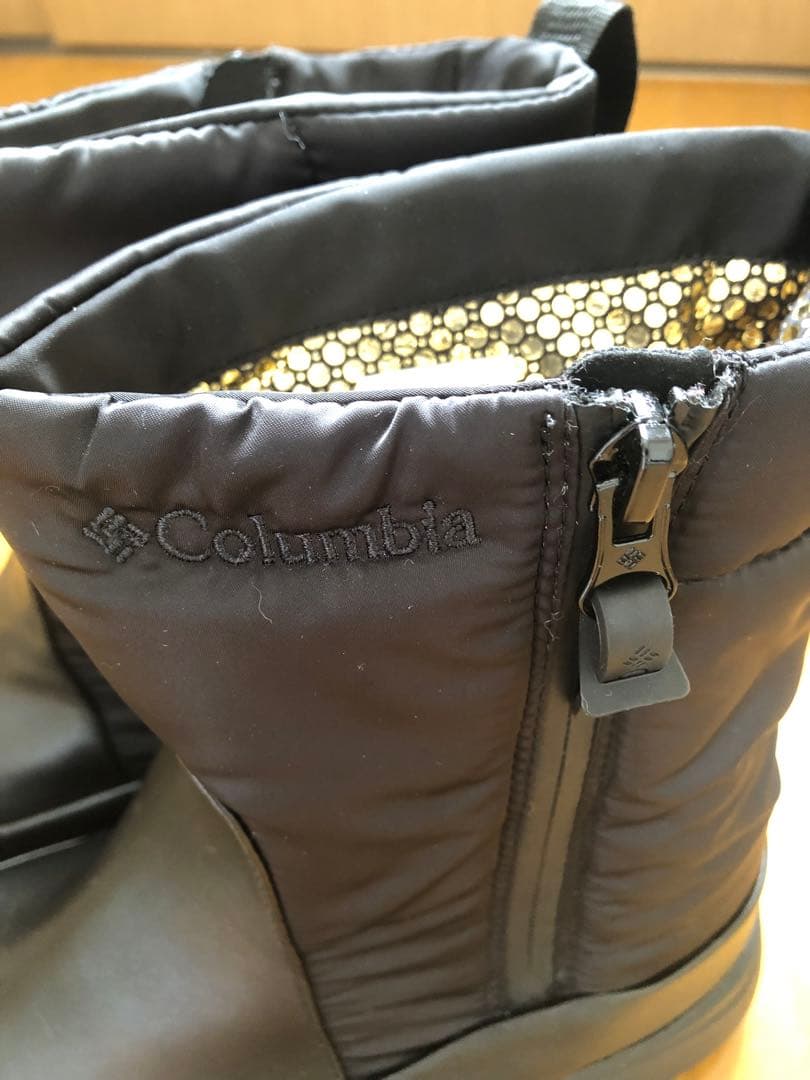 コロンビア　ブーツ　新品