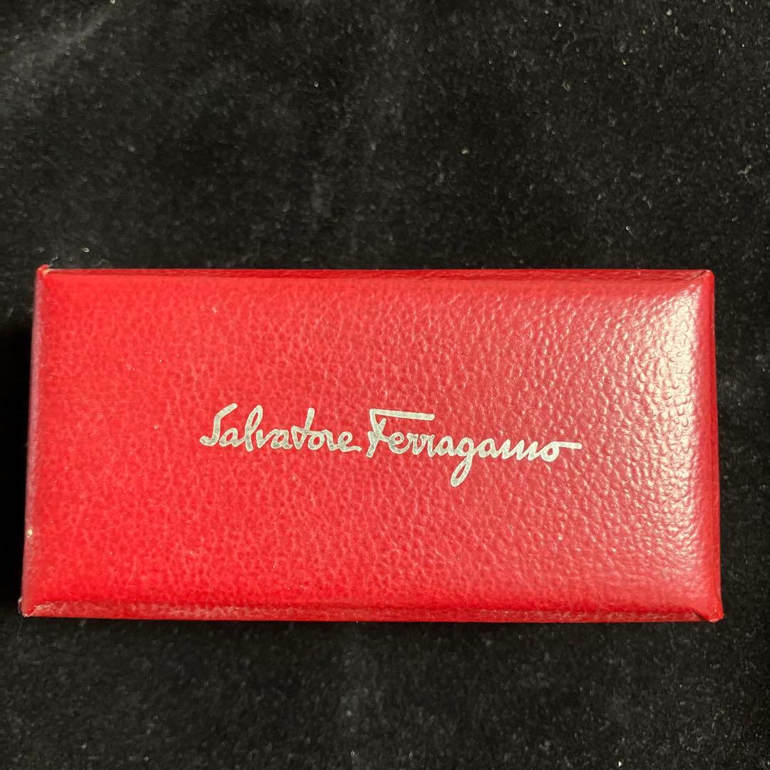 Salvatore Ferragamo ヴィンテージカフスボタン 箱付き