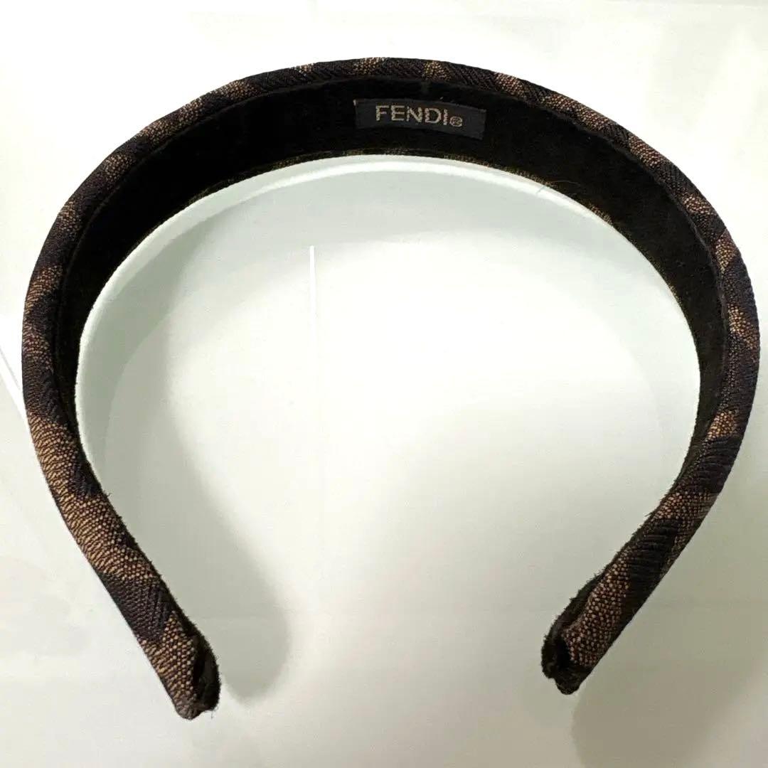 【新品・未使用】　FENDI カチューシャ　ズッカ柄