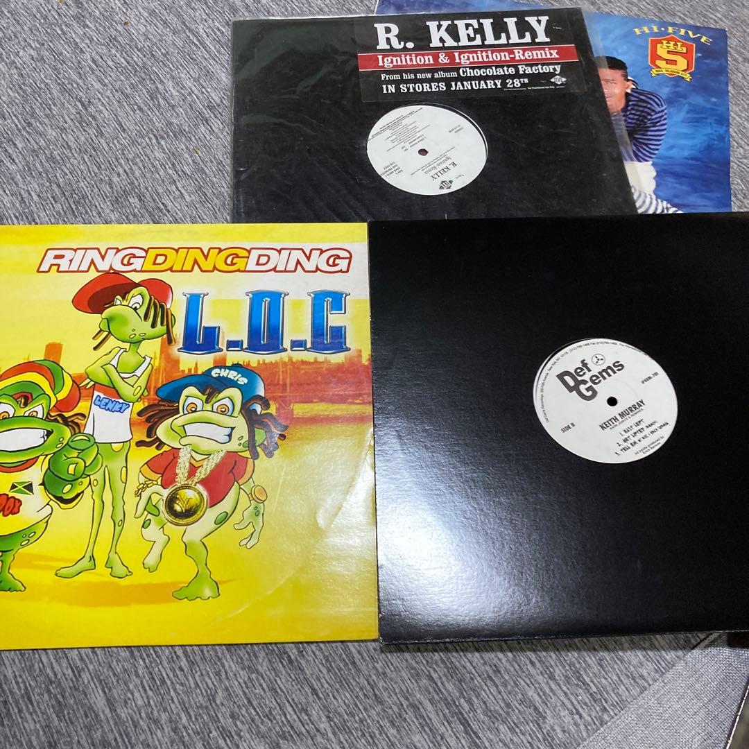 洋楽レコード12枚セット　ピンバッジ　ステッカーセット