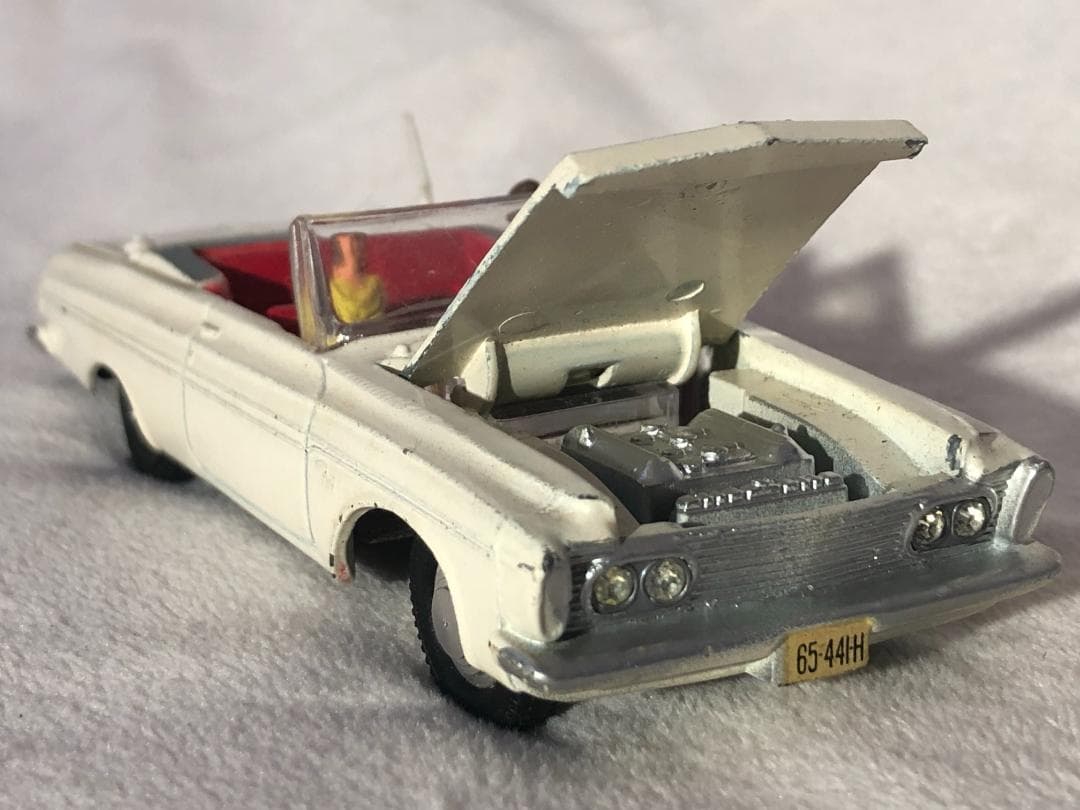 【当時物・箱付】DINKY 115 プリムス・フューリー スポーツ ・アンテナ付