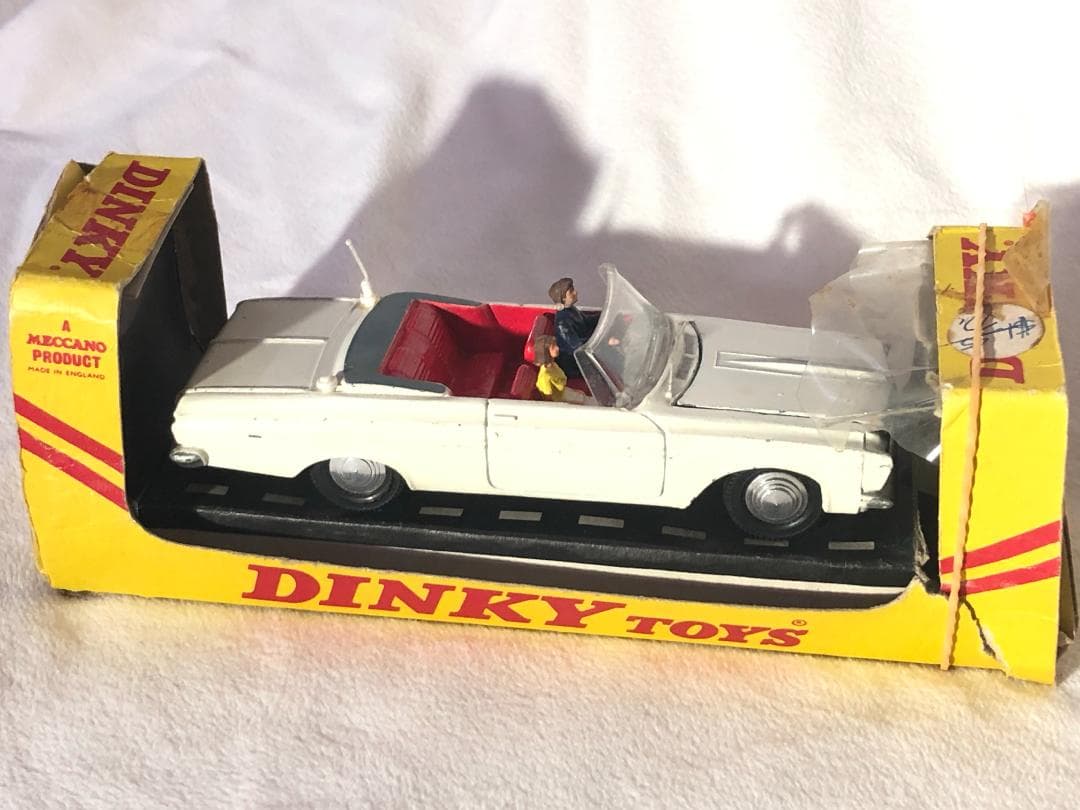 【当時物・箱付】DINKY 115 プリムス・フューリー スポーツ ・アンテナ付