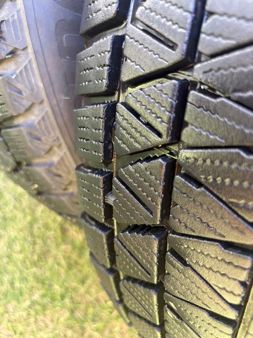 ブリザック DM-V3 235/55R19 タイヤセット