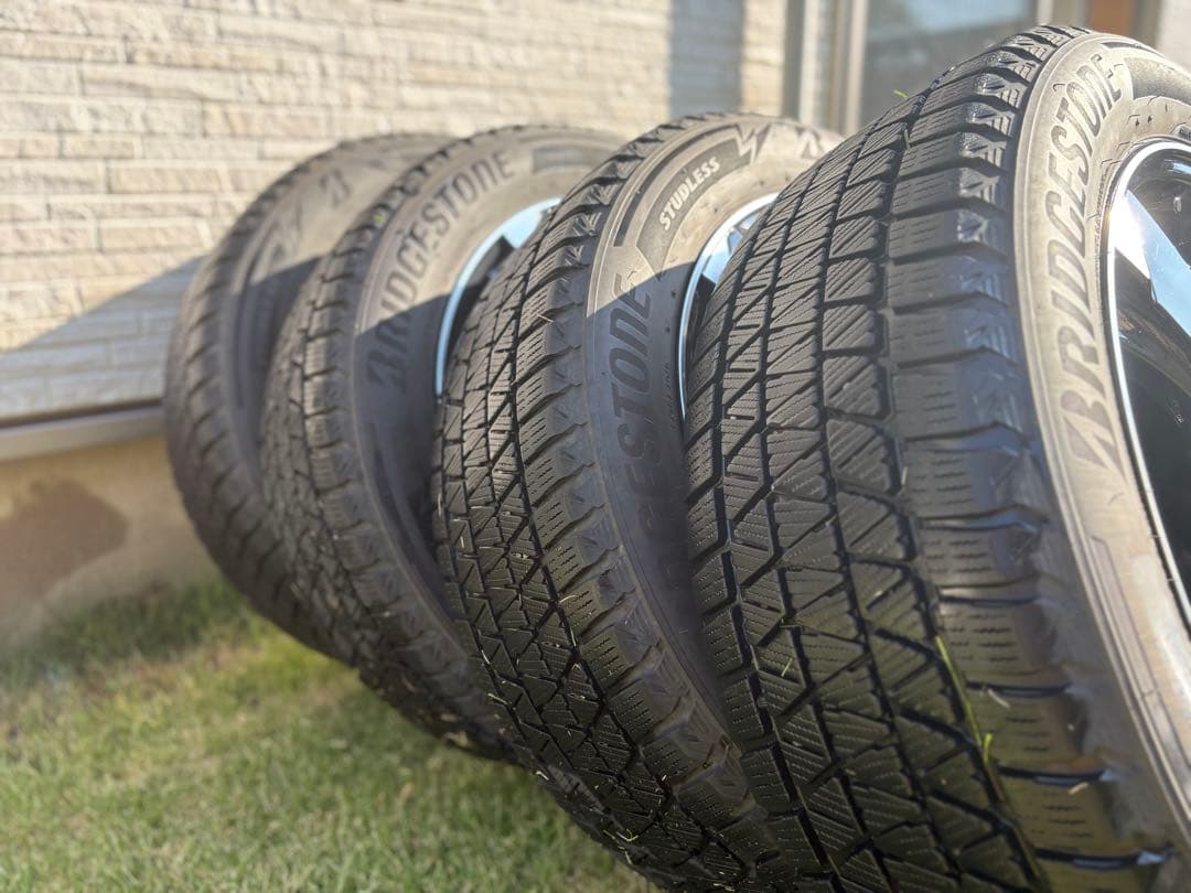 ブリザック DM-V3 235/55R19 タイヤセット