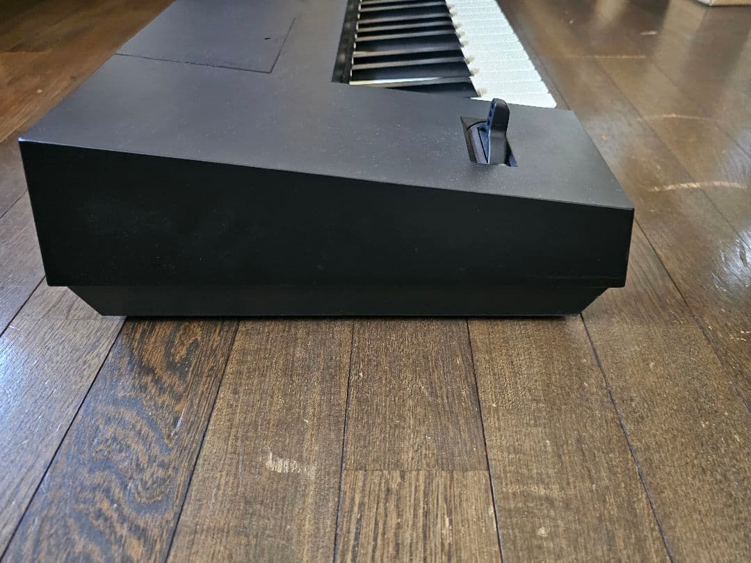 Roland JUNO-DS88 シンセサイザー