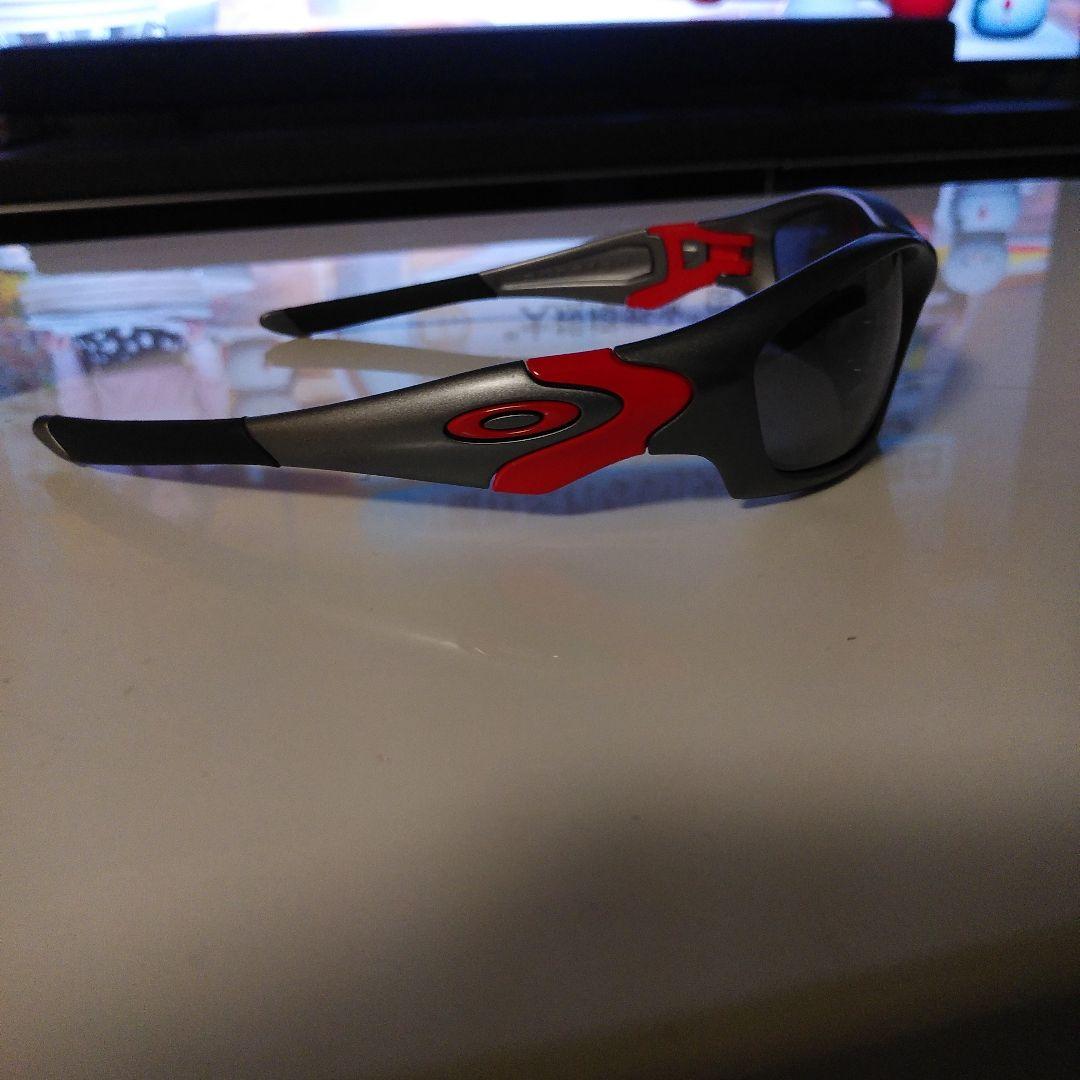 oakley ストレートジャケット DUCATIモデル