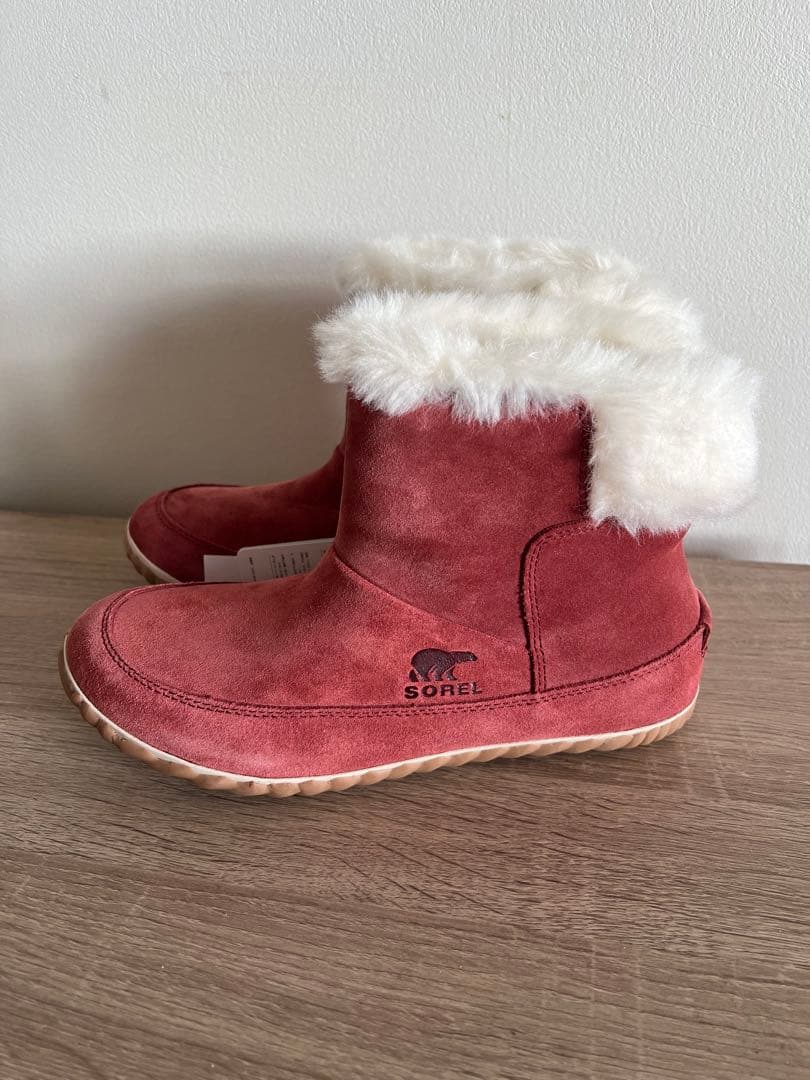 SOREL ピンク スエードショートブーツ 26cm