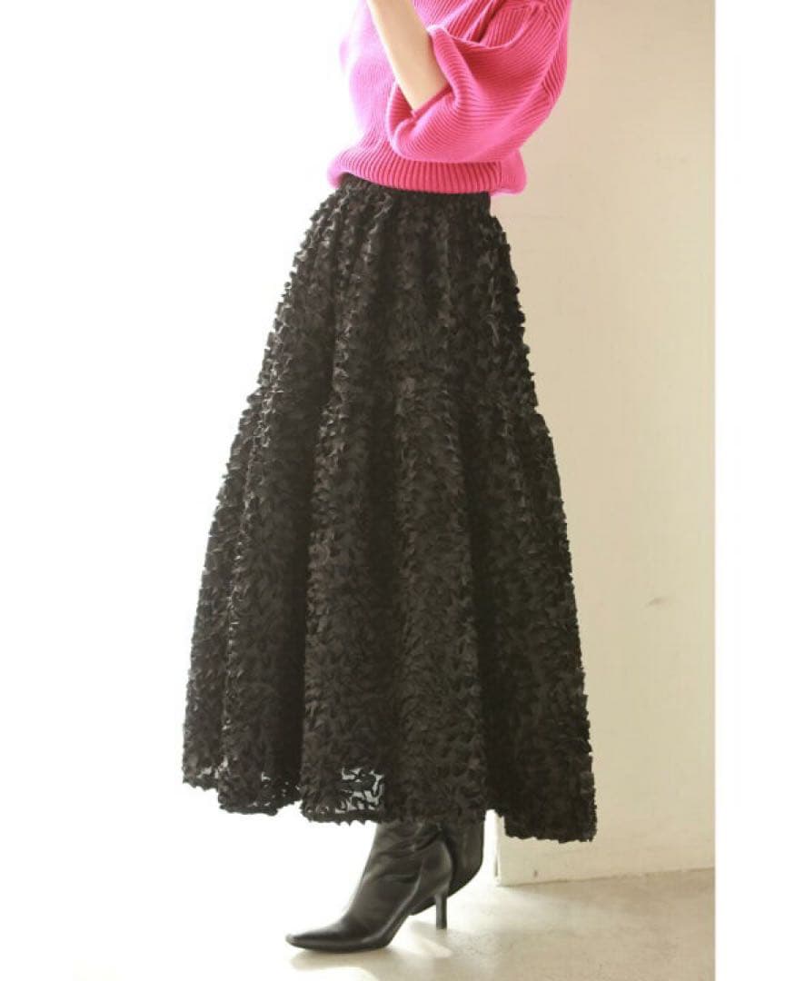 CAWAII2024AW たっぷり花びらフリルのティアードミディアムスカート