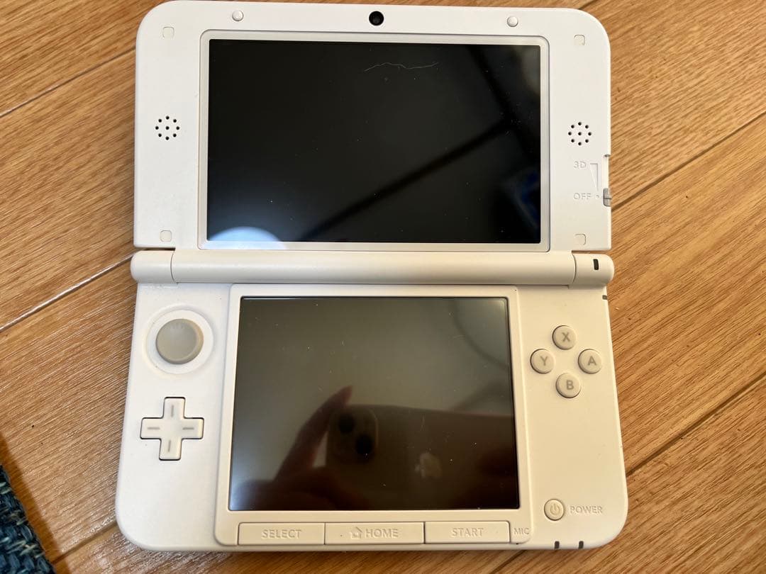 ニンテンドー3DS LL ミント×ホワイト(動作確認済み)