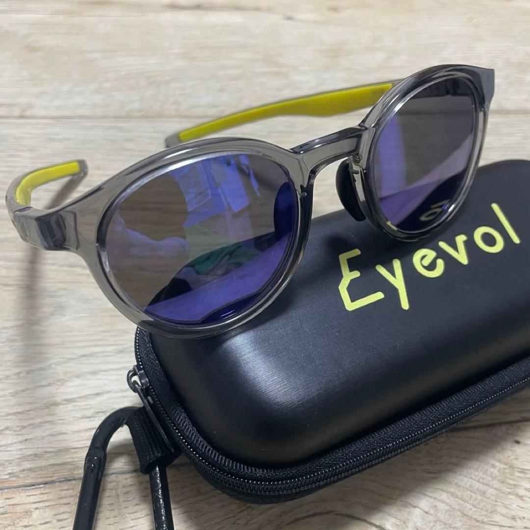 パ*ン様 美中古品! Eyevol（アイヴォル）　サングラス　ケース付き
