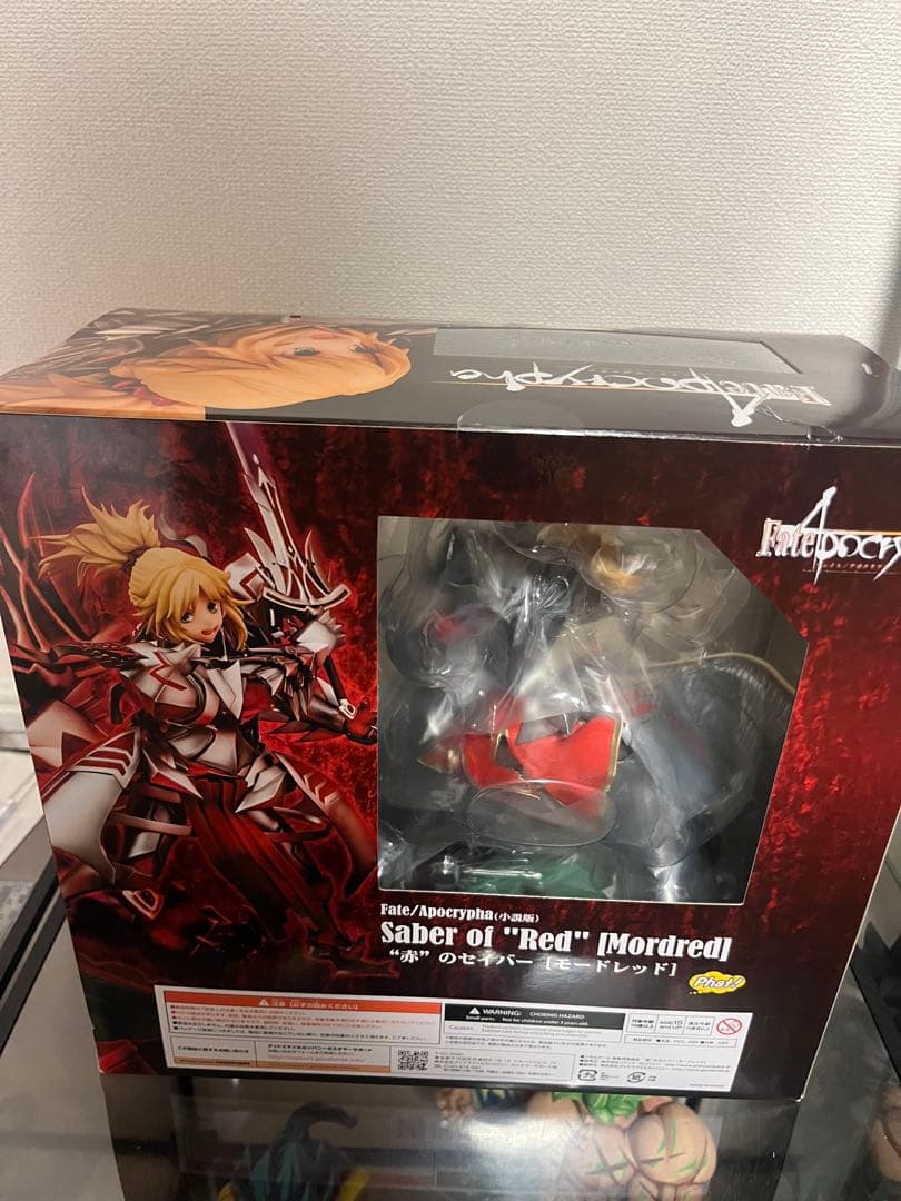 Fate/Apocrypha “赤”のセイバー モードレッド フィギュア