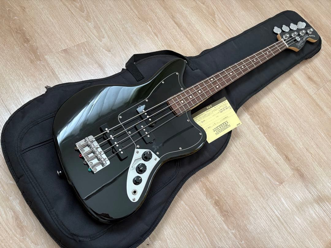 Squier by Fender Jaguar Bass ブラック　ジャガー
