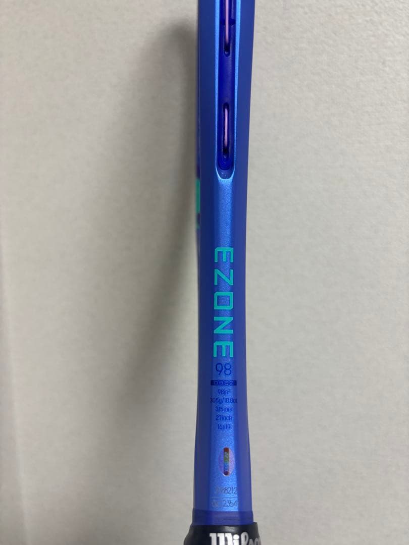 YONEX EZONE 98 テニスラケット