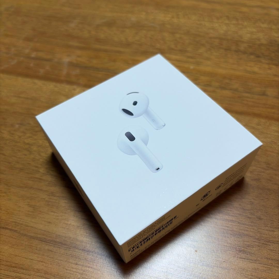 【中古】AirPods 4 アクティブノイズキャンセリング搭載モデル