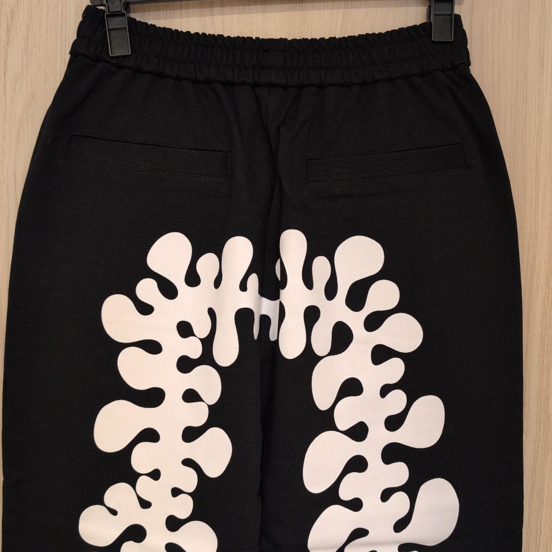 【M】loncino uneune sweat pants MIKADO着用