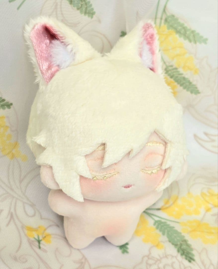 自作 無属性 ぬいぐるみ クリーム色の猫くん 10cm