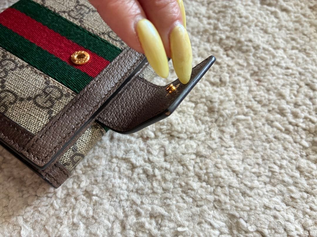 GUCCI GGキャンバス 二つ折り財布　オフィディア