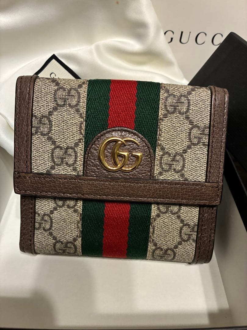 GUCCI GGキャンバス 二つ折り財布　オフィディア