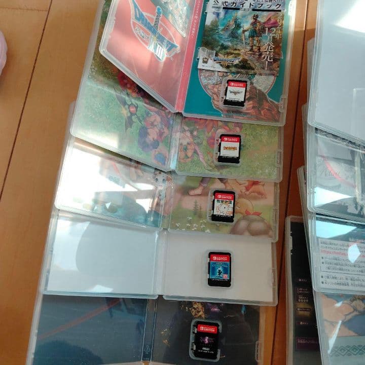 Switchソフト ２４本 マイクラ ポケットモンスター ベヨネッタ ドラクエ