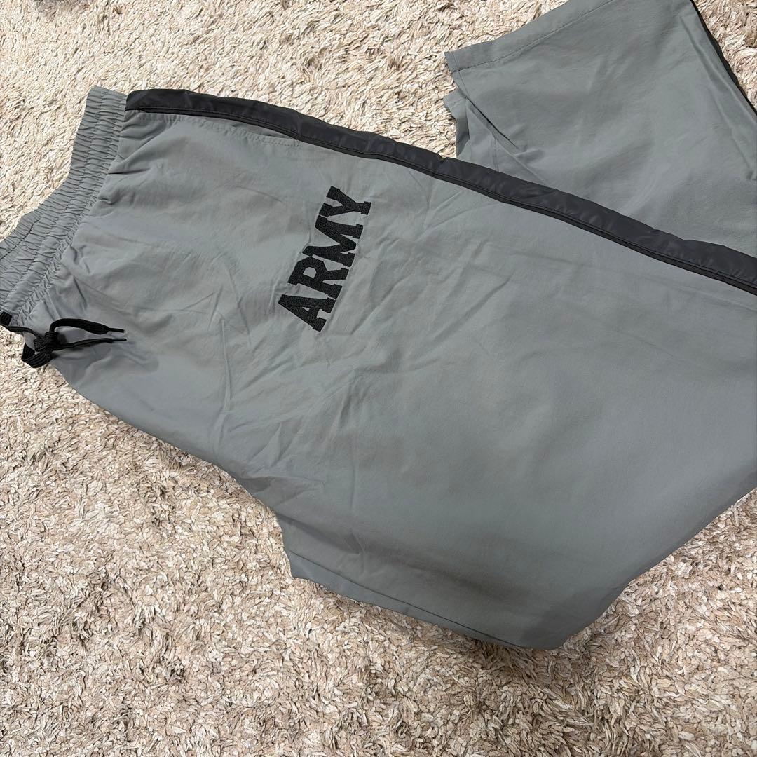 ⭐️米軍 U.S.ARMY IPFU ナイロンパンツ ミリタリー　XL