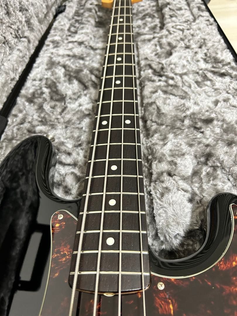 fender プレシジョンベース　極美品　ジャパンヴィンテージ　指板ブラック化