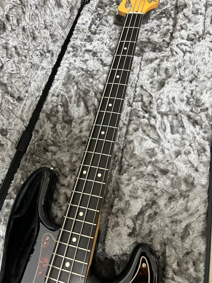 fender プレシジョンベース　極美品　ジャパンヴィンテージ　指板ブラック化