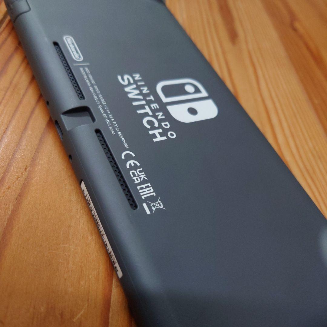 Nintendo Switch Lite グレー本体 + ケース2個　箱説明書