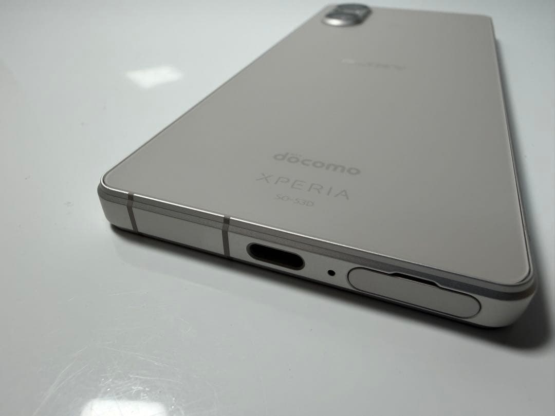 スマートフォン本体 SONY Xperia 5 V docomo so-53d 128GB