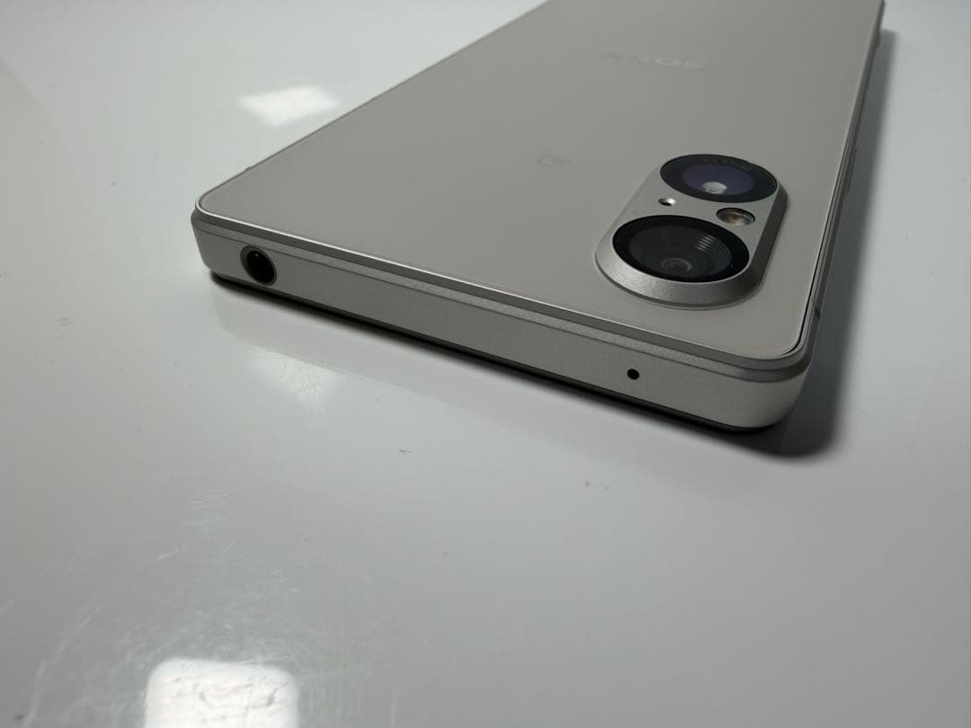 スマートフォン本体 SONY Xperia 5 V docomo so-53d 128GB