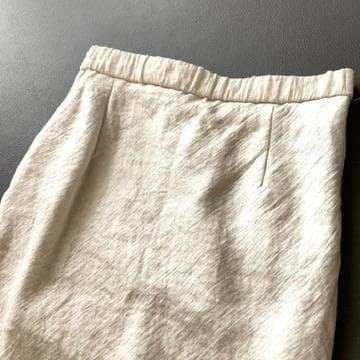 【まゆげねこ】ラブティックボンボン　きらきらサテンロングナロースカート