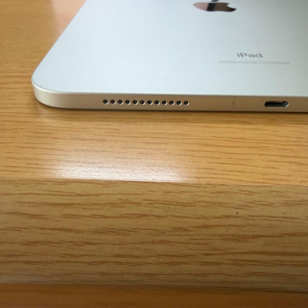 美品iPad 第10世代64GB シルバー