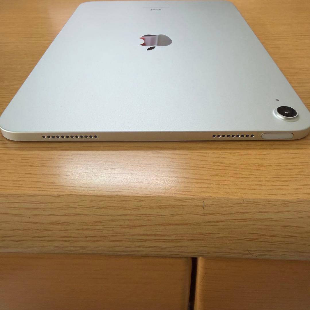 美品iPad 第10世代64GB シルバー