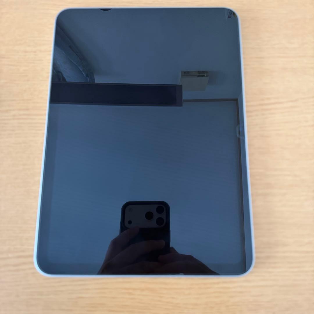 美品iPad 第10世代64GB シルバー