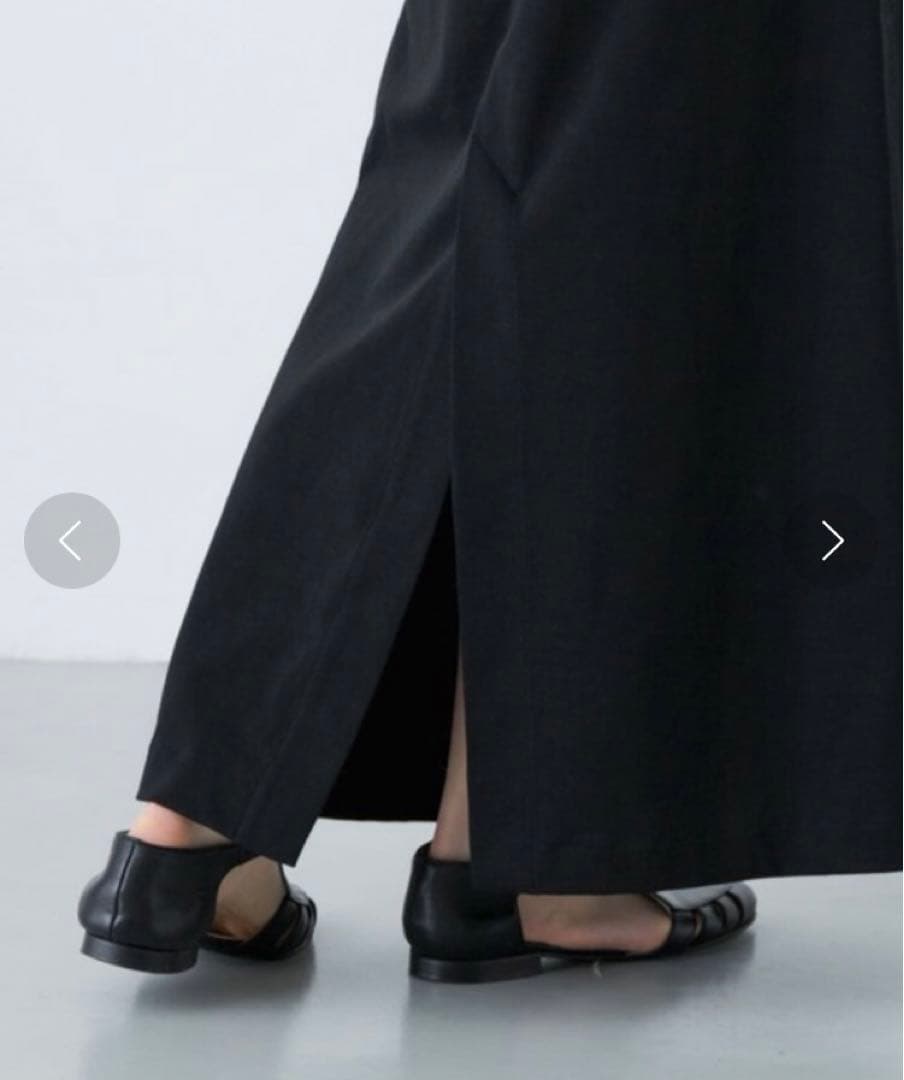 最終値下げ【美品】24SS ストレートカットスカート BLACK 日本製