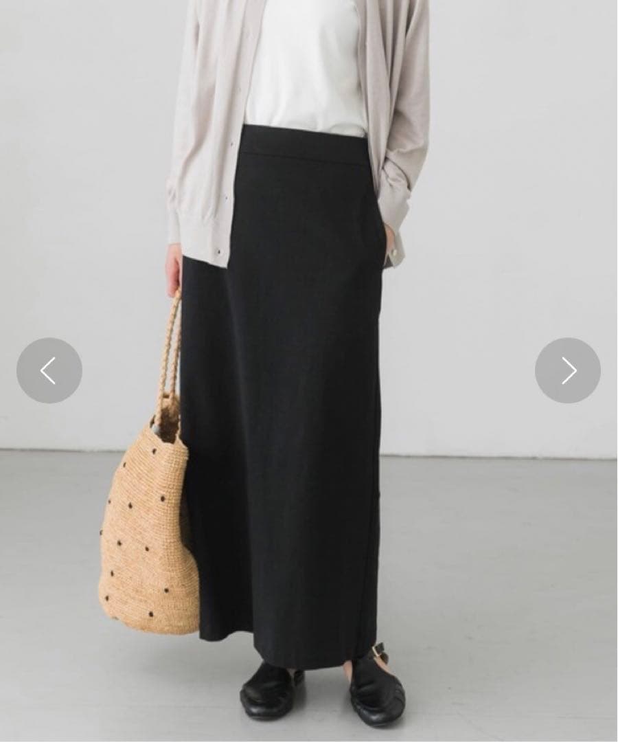 最終値下げ【美品】24SS ストレートカットスカート BLACK 日本製