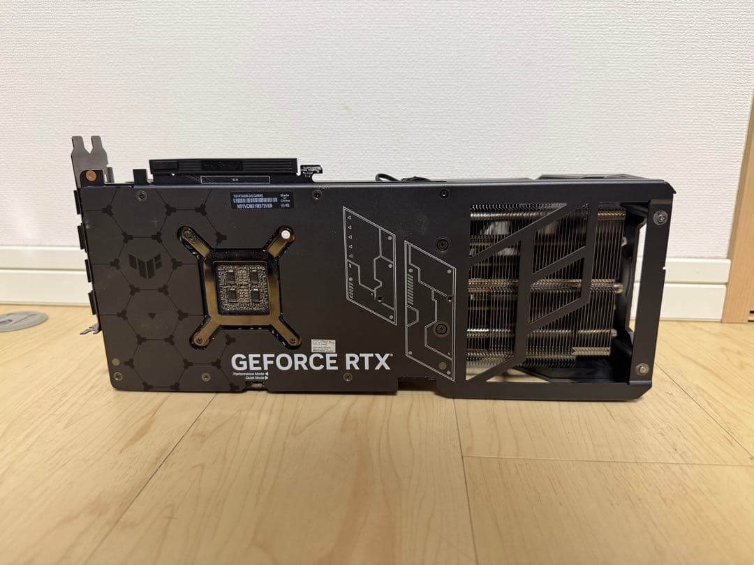 グラフィックボード・グラボ・ビデオカード ASUS TUF GeForce RTX 4090 24GB GDDR6X