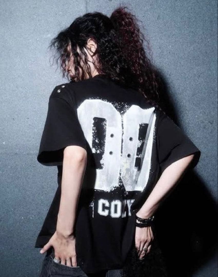 COZY WORLDWIDE Tシャツ ブラック 00