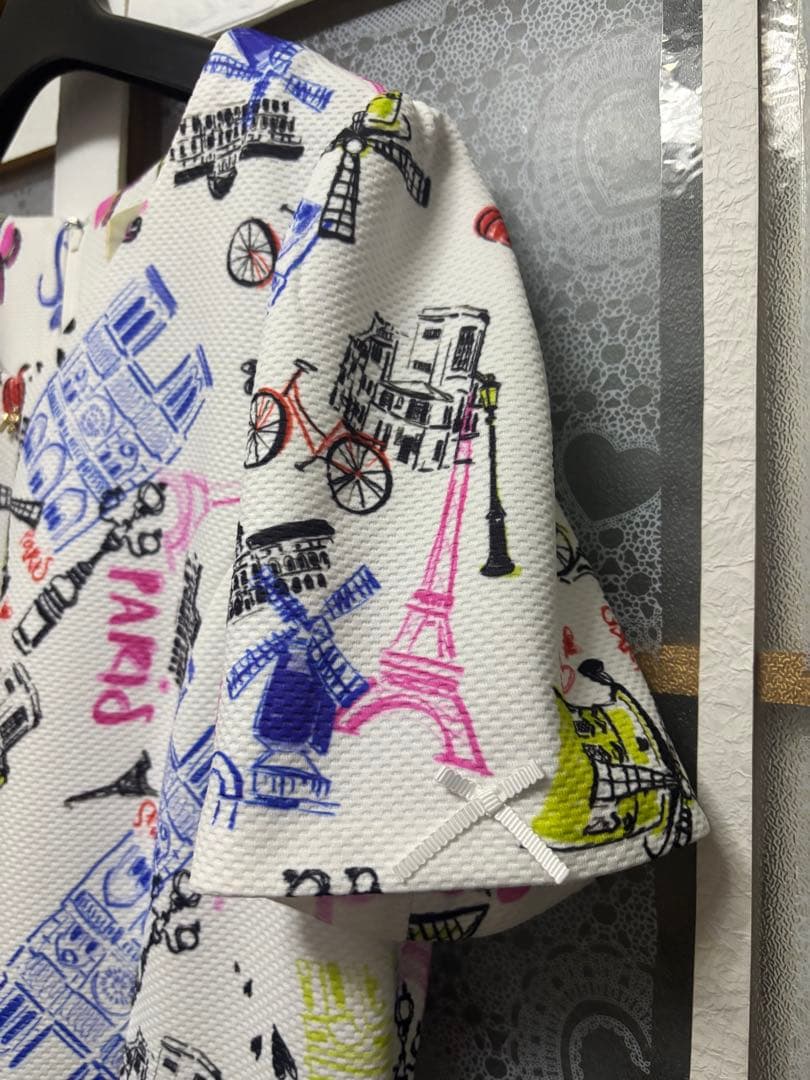 ◆ スーパービューティー 42 PARISプリント ワンピース 2024春夏