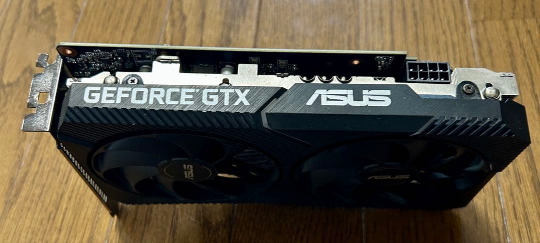 ASUS NVIDIA GeForce GTX 1660 SUPER グラボ
