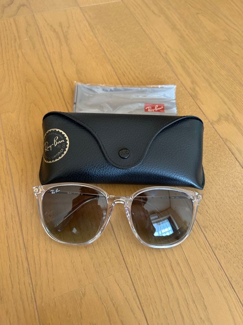 ア*心様 Ray Ban Erikaメタルグレー　サングラス　早い者勝ち