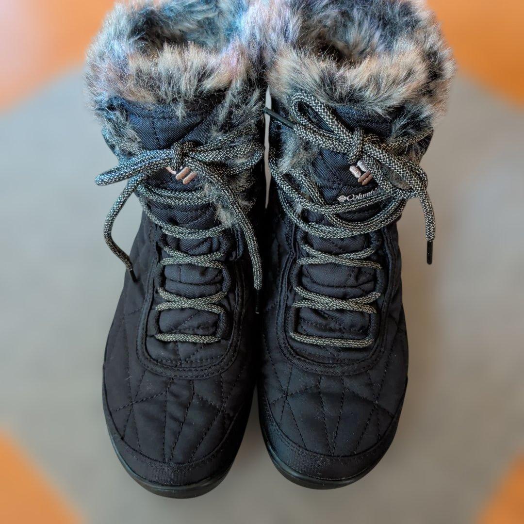 Columbia 防水ファーブーツ美品【24cm】