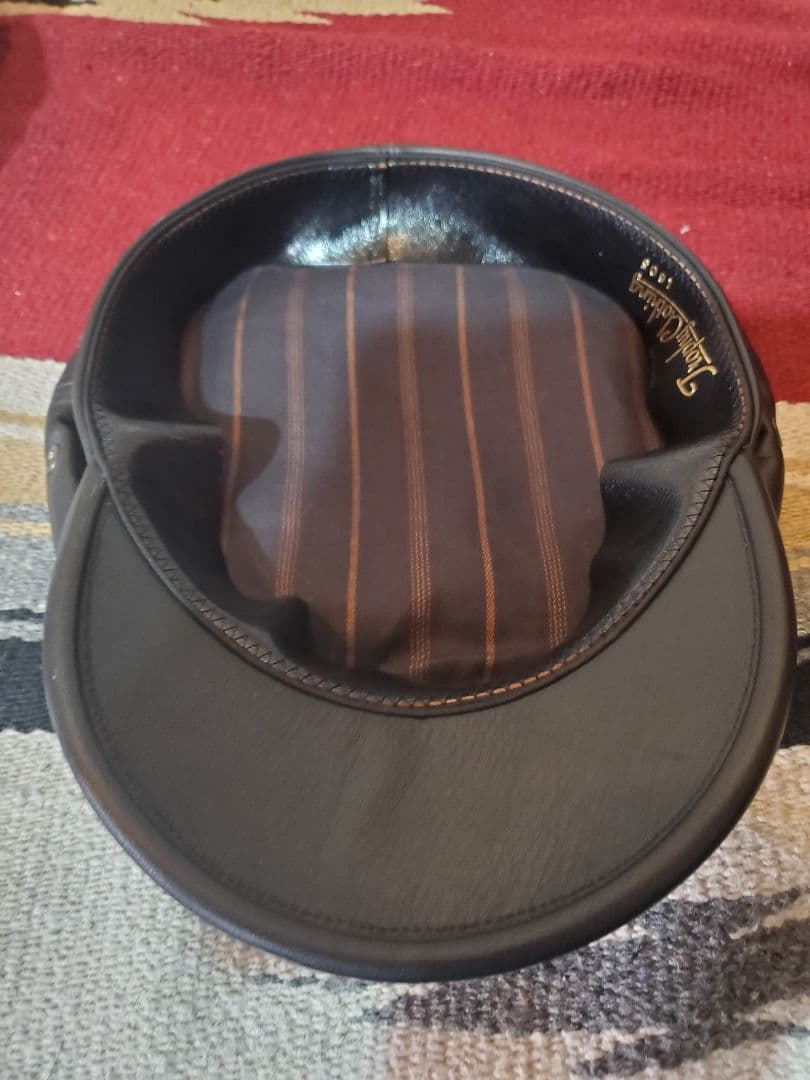 Trophy Clothing ブラックレザーキャップ