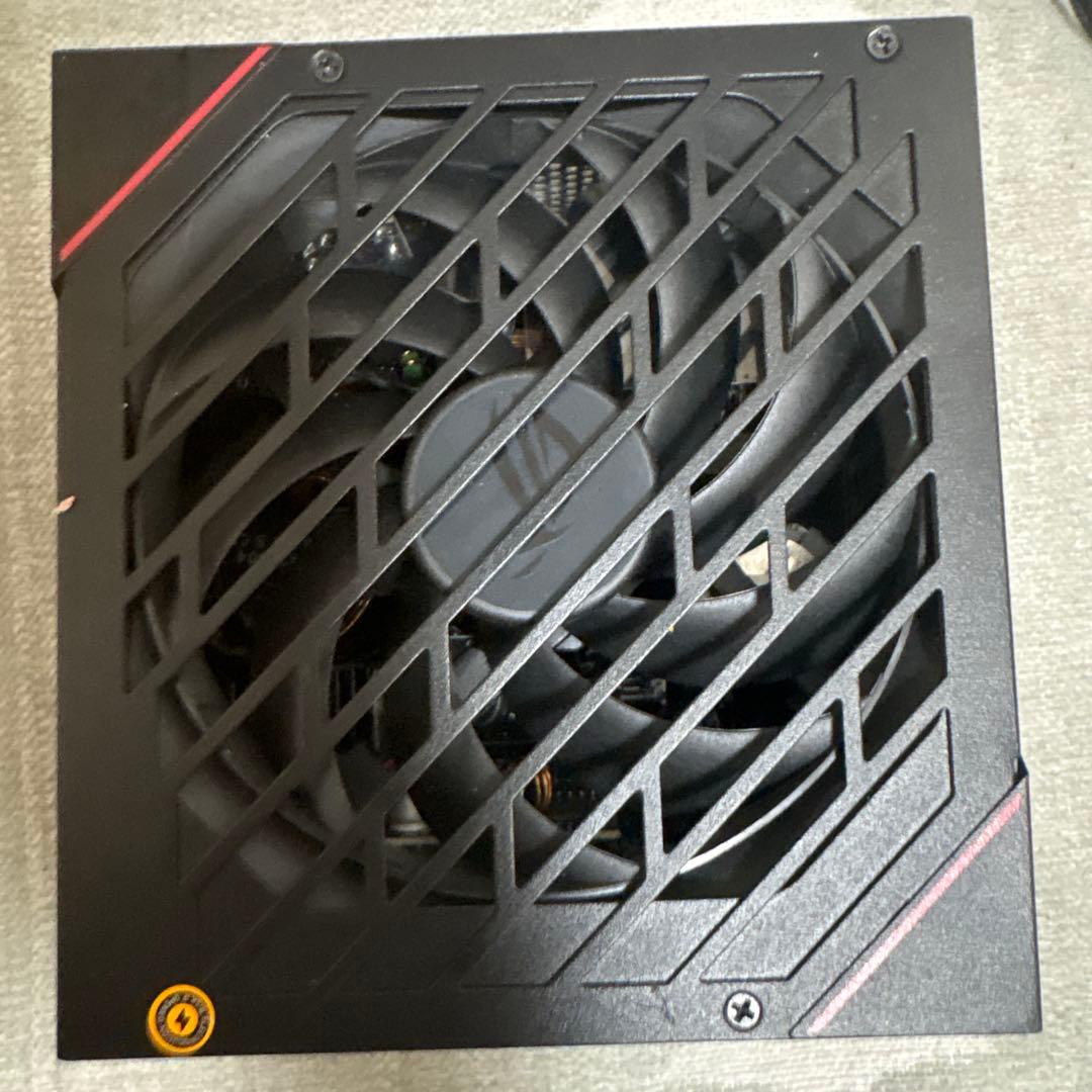 ROG STRIX 1000W GOLD 電源ユニット